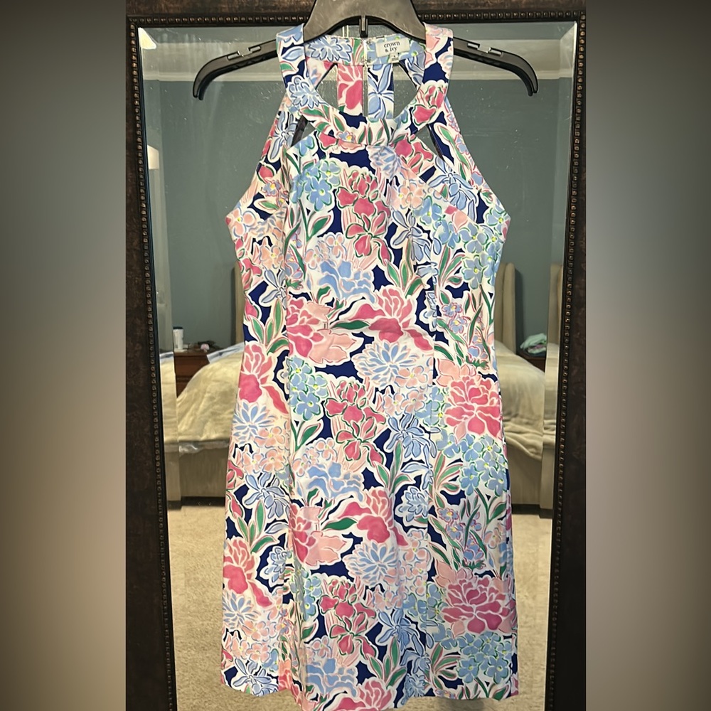 Crown and Ivy dress